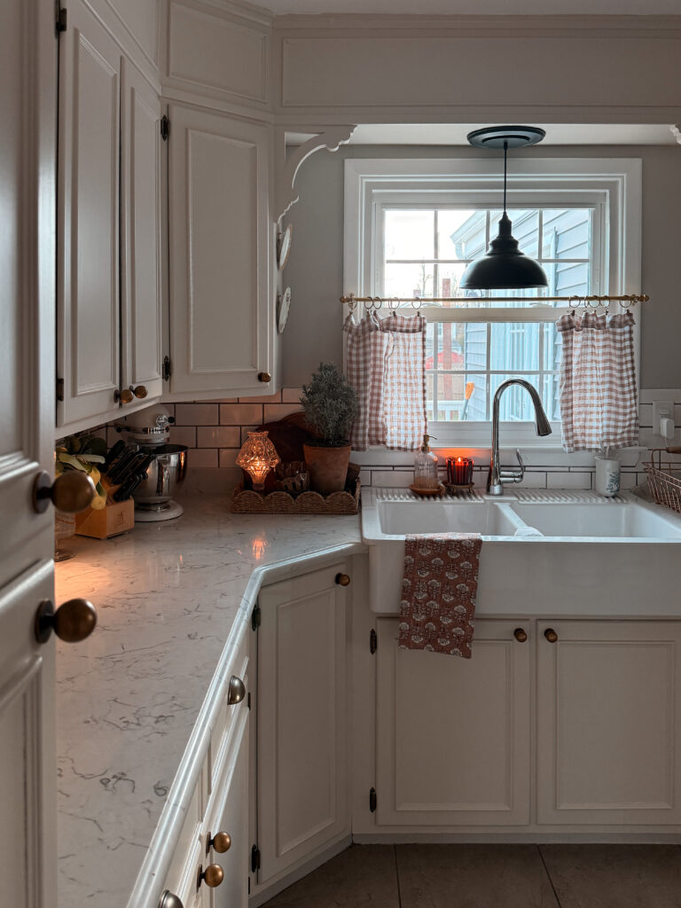 New Year, New Kitchen: Editing and Restoring Charm, without a Renovation